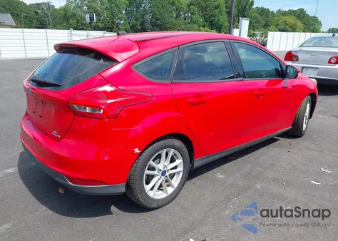 2015 Ford Focus Se z USA, uszkodzony, nr VIN 1FADP3K26FL286124